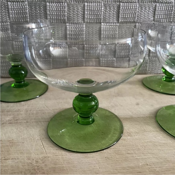 Vintage 3 1/4” Green Glass Footed Sherbet | Ice Cream | Bowl | Brandy ~SET of 4 - Picture 1 of 6